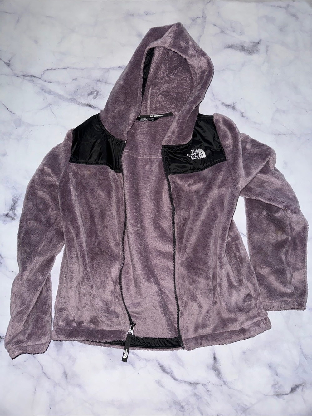 The North Face Girl’s Plush Fleece Hooded Jacket in Lavender